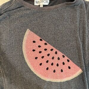 Wild fox Sweater Size Small